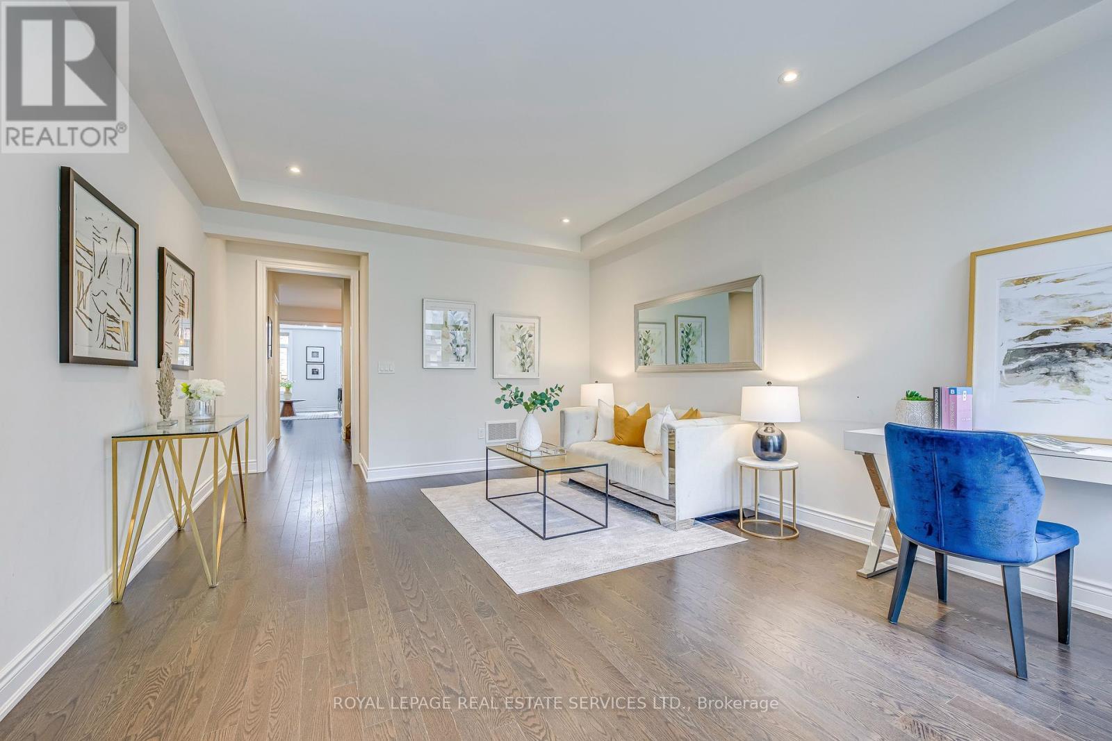 












3234 POST ROAD

,
Oakville,




Ontario
L6H7C5

