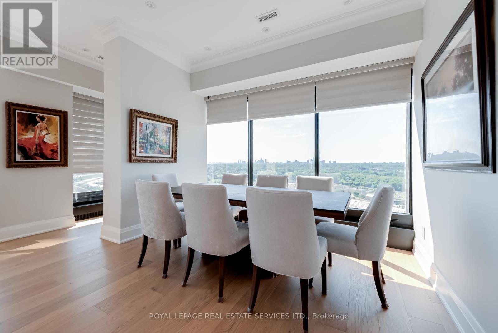 












2508 - 2045 LAKE SHORE BOULEVARD W

,
Toronto,




Ontario
M8V2Z6

