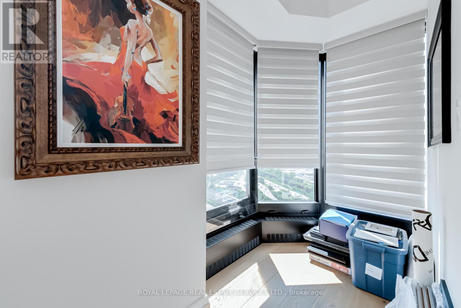 












2508 - 2045 LAKE SHORE BOULEVARD W

,
Toronto,




Ontario
M8V2Z6


