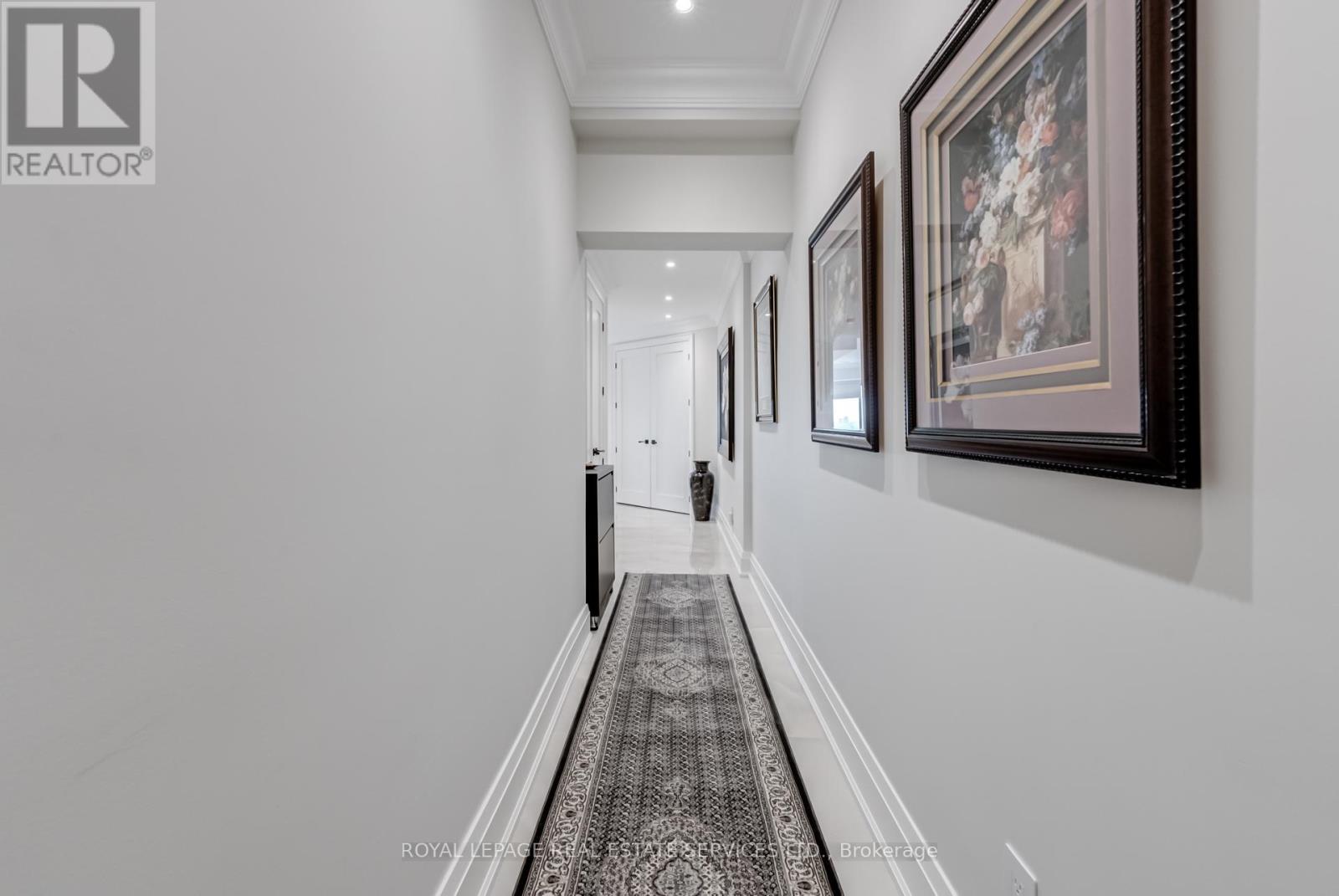 












2508 - 2045 LAKE SHORE BOULEVARD W

,
Toronto,




Ontario
M8V2Z6

