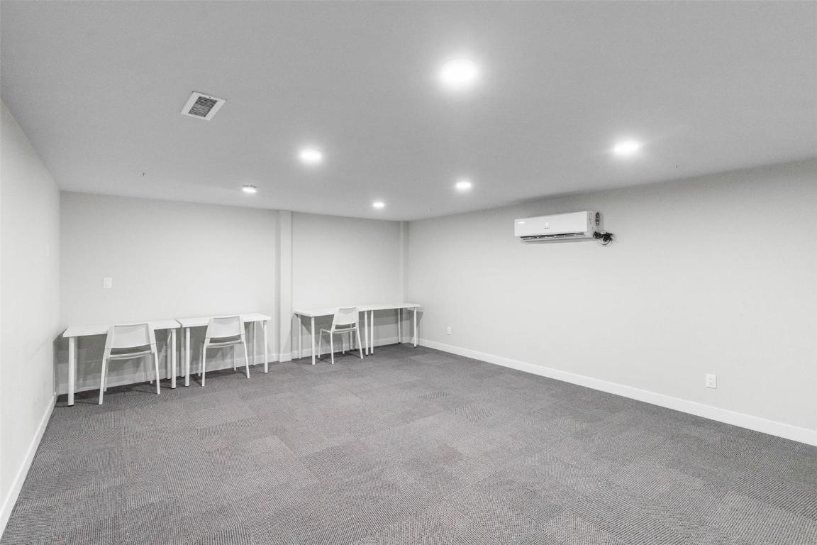 









345


Dougall

Road, 224,
Kelowna,




BC
V1X 0A8

