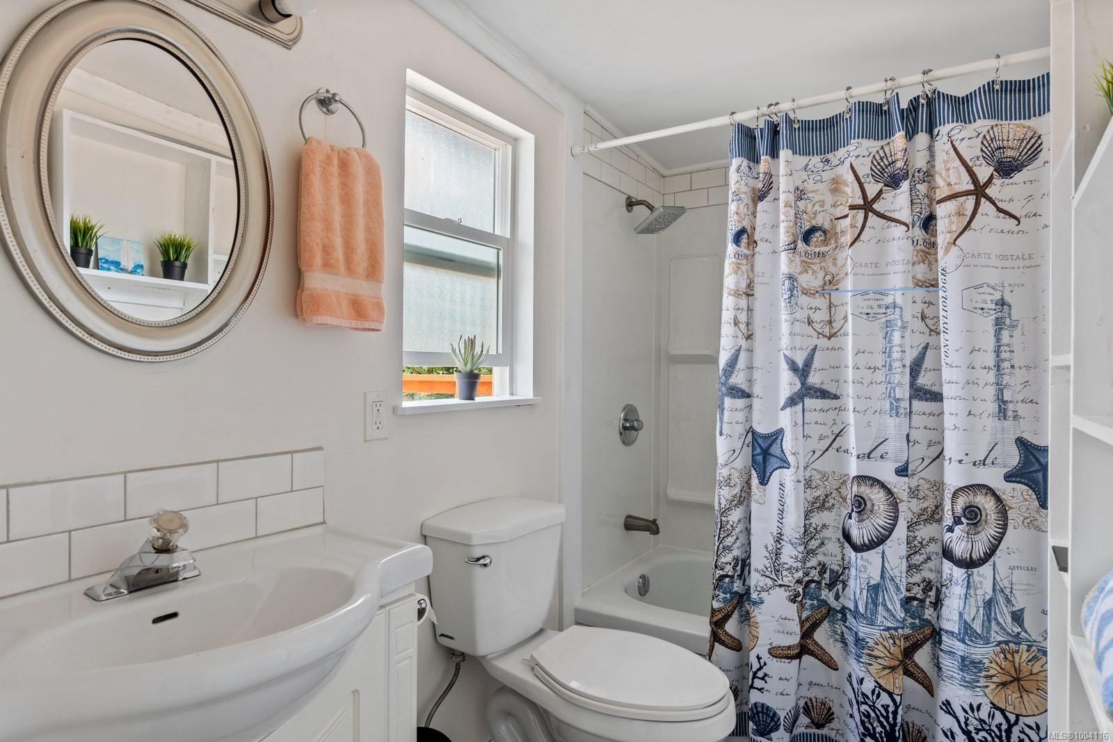









2059


Austin

Rd,
Comox,




BC
V9M 3Z4

