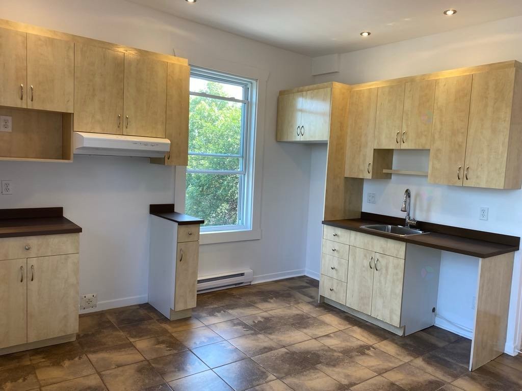 









2263

 - 2269


Rue St-Germain

,
Montréal (Mercier/Hochelaga-Maisonneuve),




QC
H1W2T9

