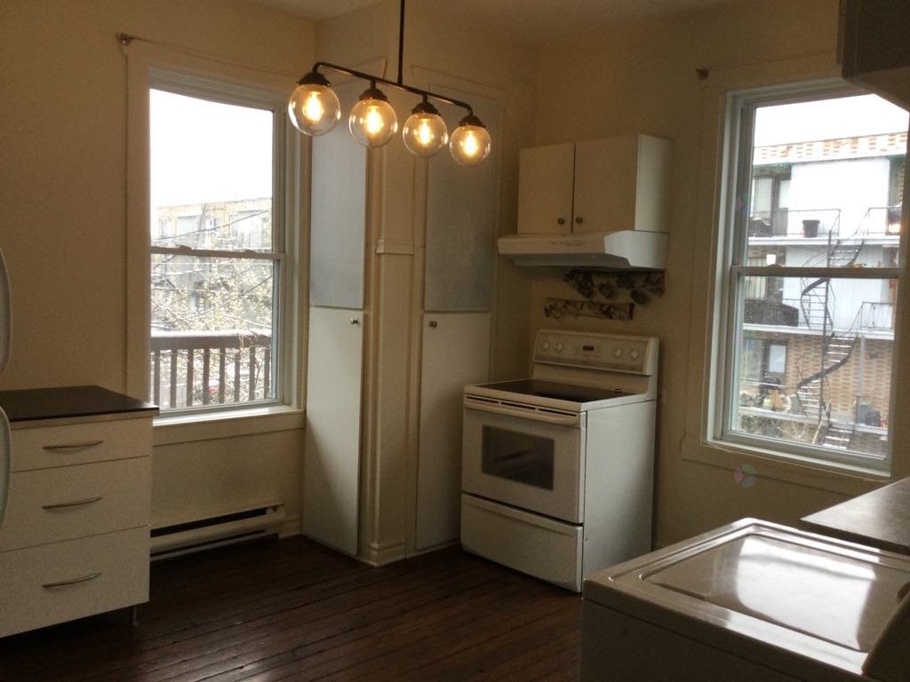 









2263

 - 2269


Rue St-Germain

,
Montréal (Mercier/Hochelaga-Maisonneuve),




QC
H1W2T9

