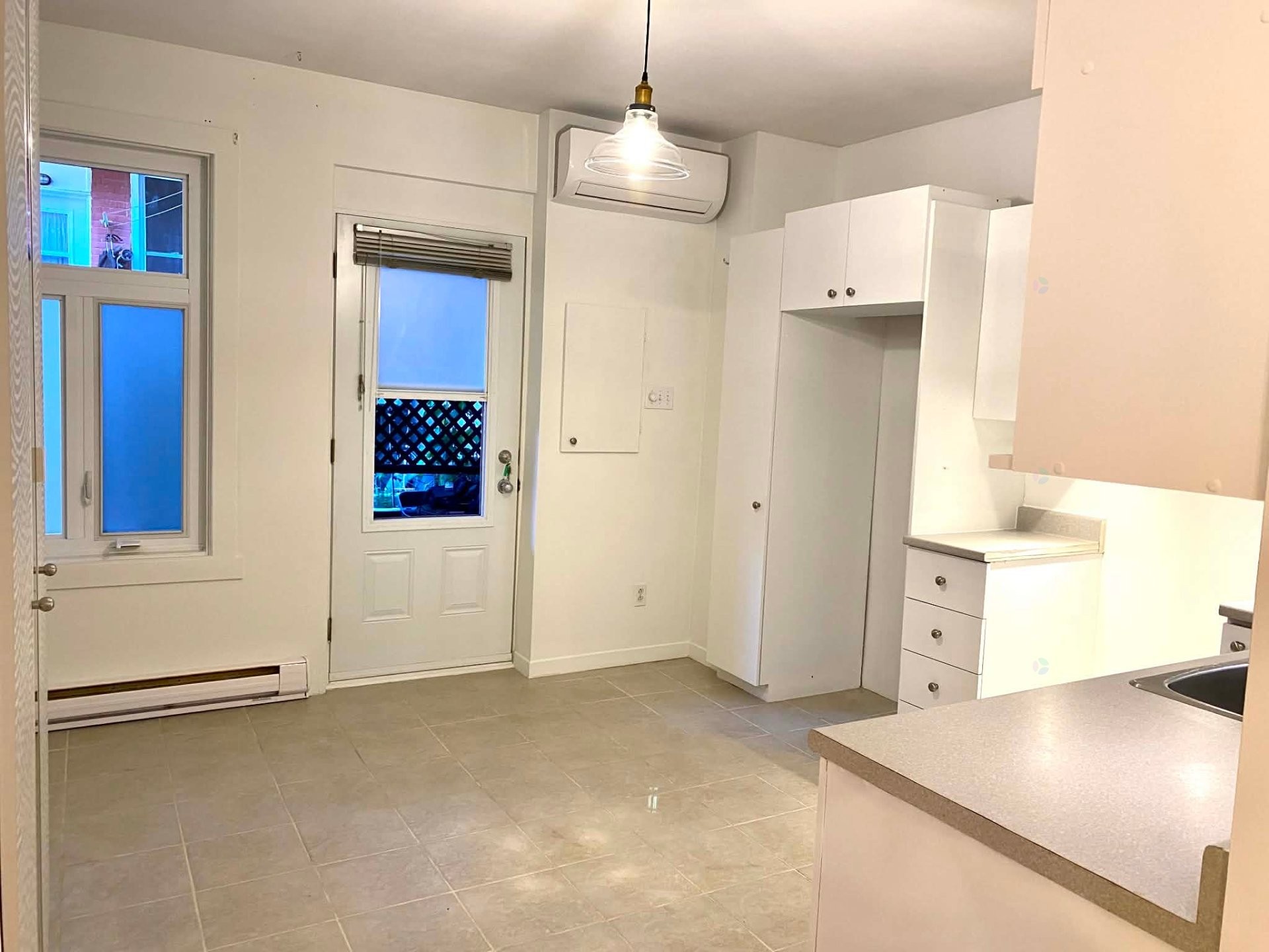 









2263

 - 2269


Rue St-Germain

,
Montréal (Mercier/Hochelaga-Maisonneuve),




QC
H1W2T9

