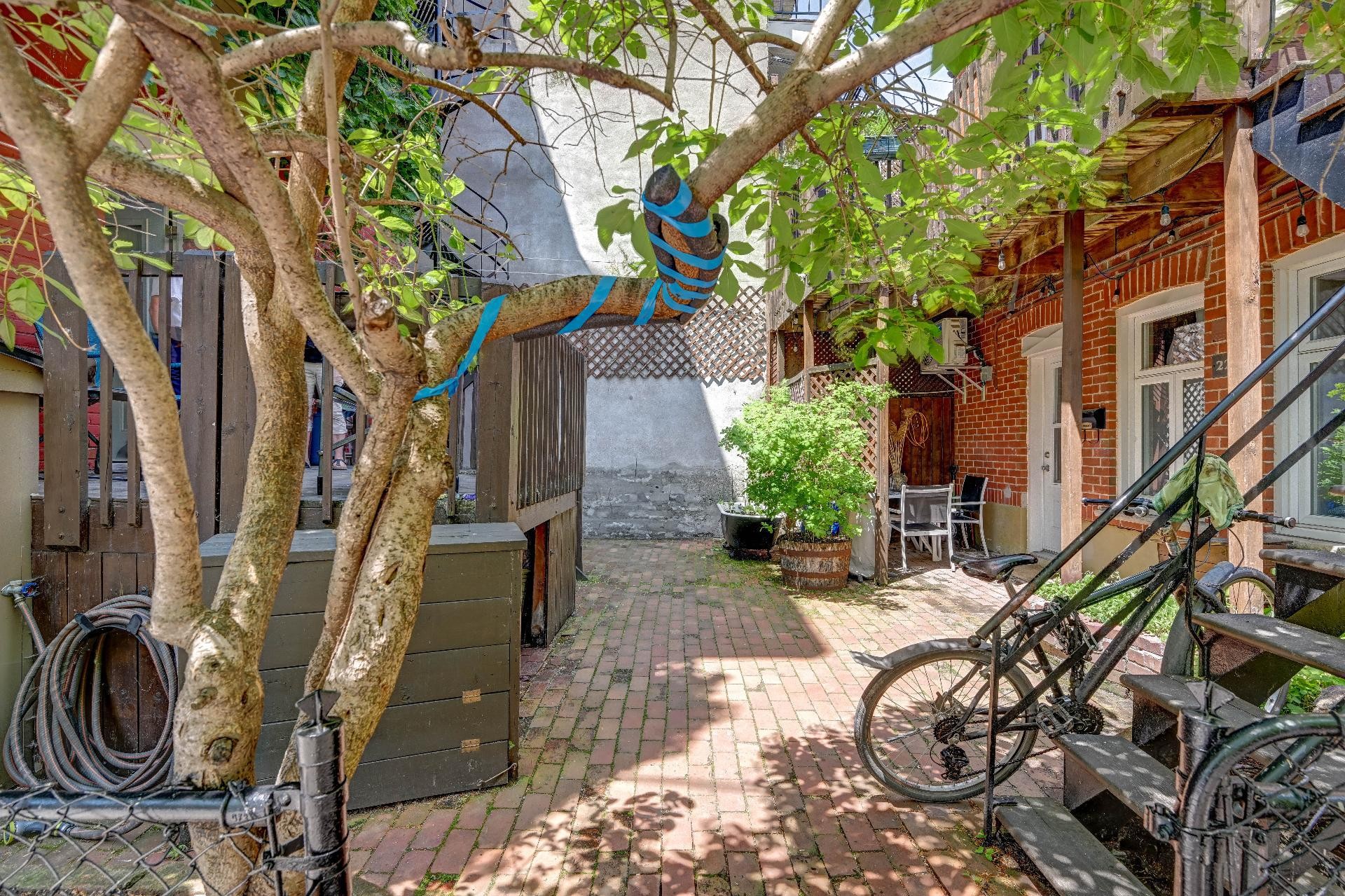 









2263

 - 2269


Rue St-Germain

,
Montréal (Mercier/Hochelaga-Maisonneuve),




QC
H1W2T9

