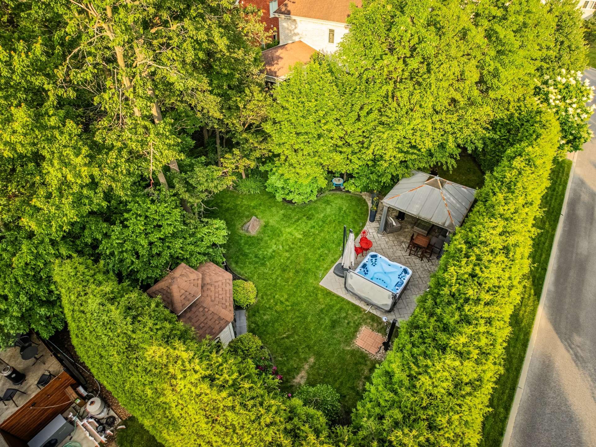 









200


Rue Jean-De Fonblanche

,
Carignan,




QC
J3L7A8

