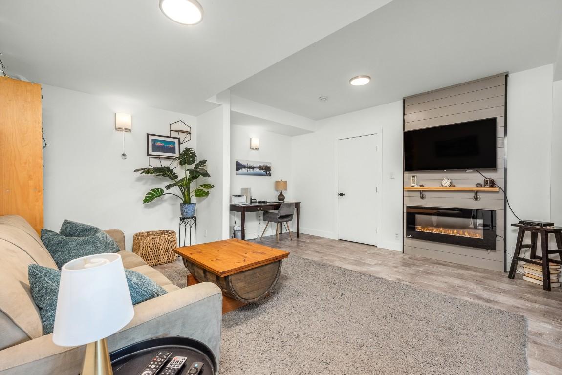 









5393


East Vernon

Road,
Vernon,




BC
V1B 3J7

