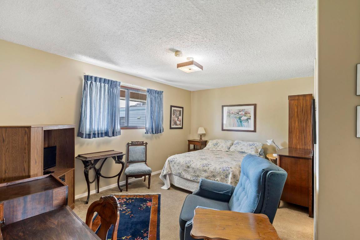 









540


Gramiak

Road,
Kelowna,




BC
V1X 1K5

