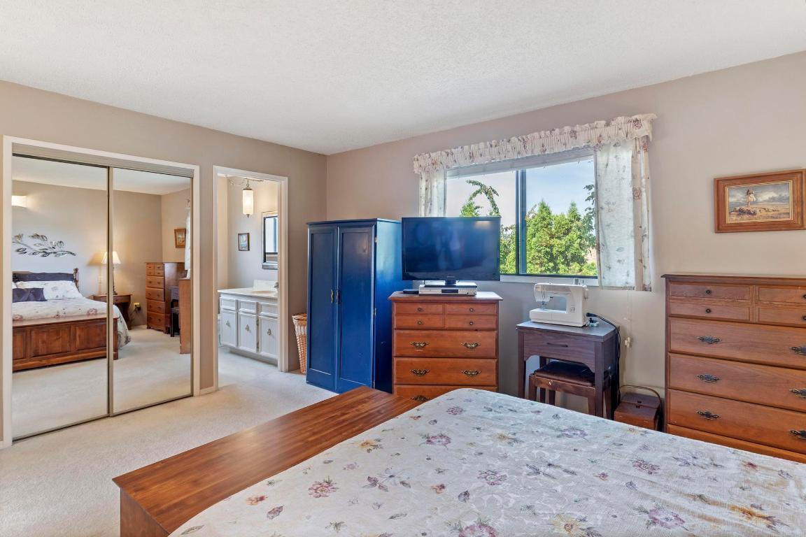 









540


Gramiak

Road,
Kelowna,




BC
V1X 1K5

