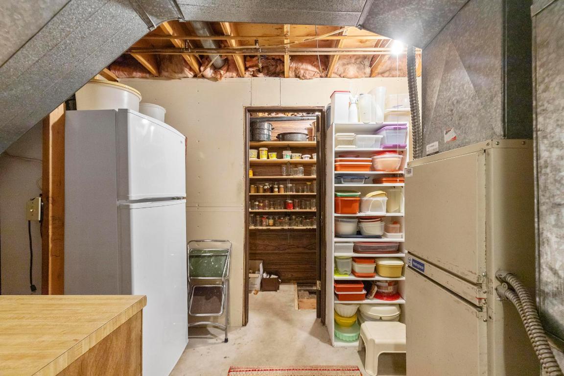 









540


Gramiak

Road,
Kelowna,




BC
V1X 1K5

