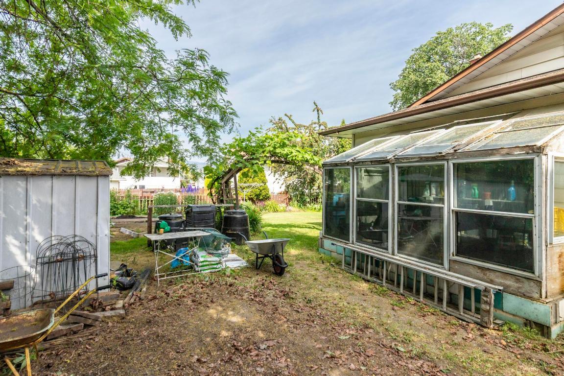 









540


Gramiak

Road,
Kelowna,




BC
V1X 1K5

