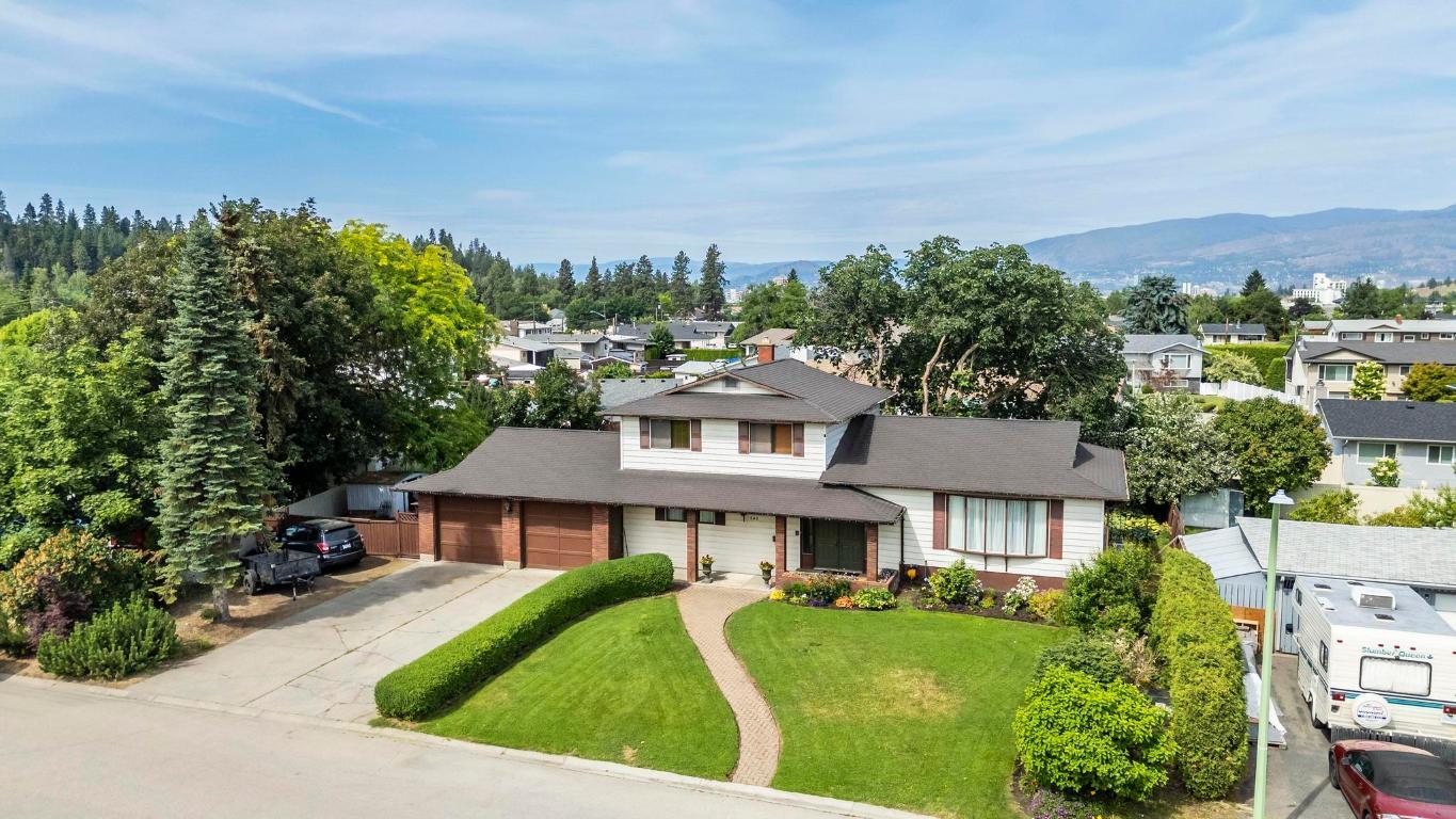 









540


Gramiak

Road,
Kelowna,




BC
V1X 1K5

