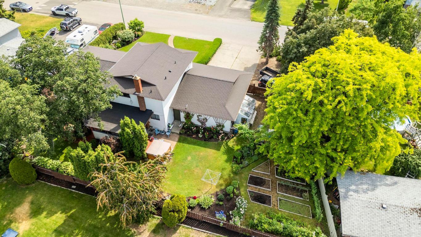 









540


Gramiak

Road,
Kelowna,




BC
V1X 1K5

