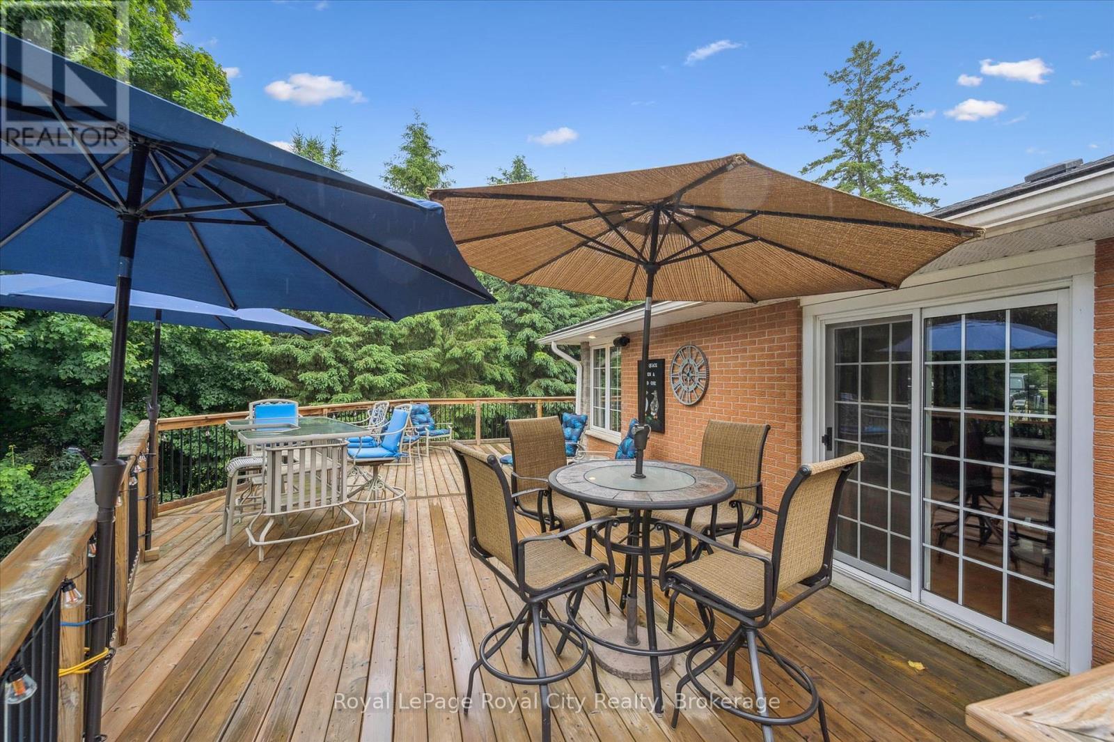












7242 4 SIDE ROAD

,
Centre Wellington,




Ontario
N0B1B0

