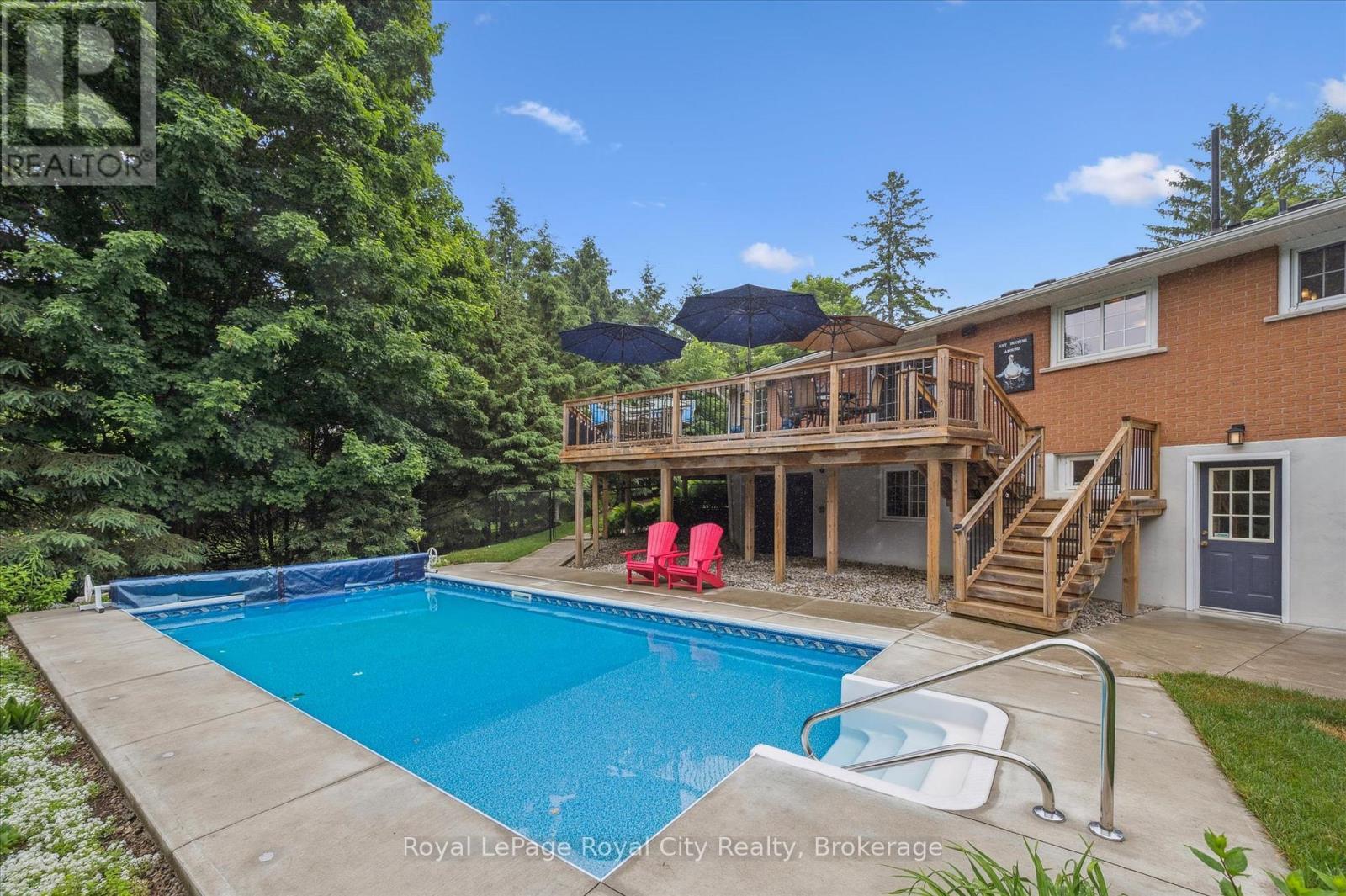 












7242 4 SIDE ROAD

,
Centre Wellington,




Ontario
N0B1B0

