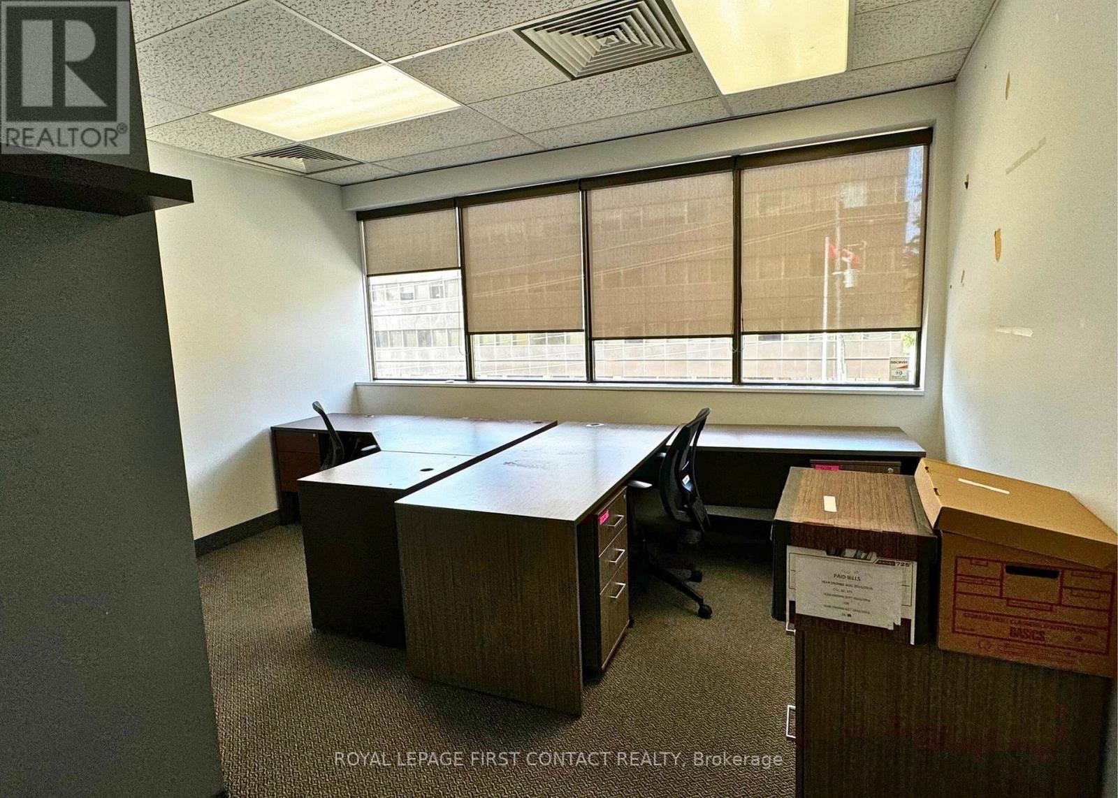 












201/202 - 135 BAYFIELD STREET

,
Barrie,




Ontario
L4M3B3

