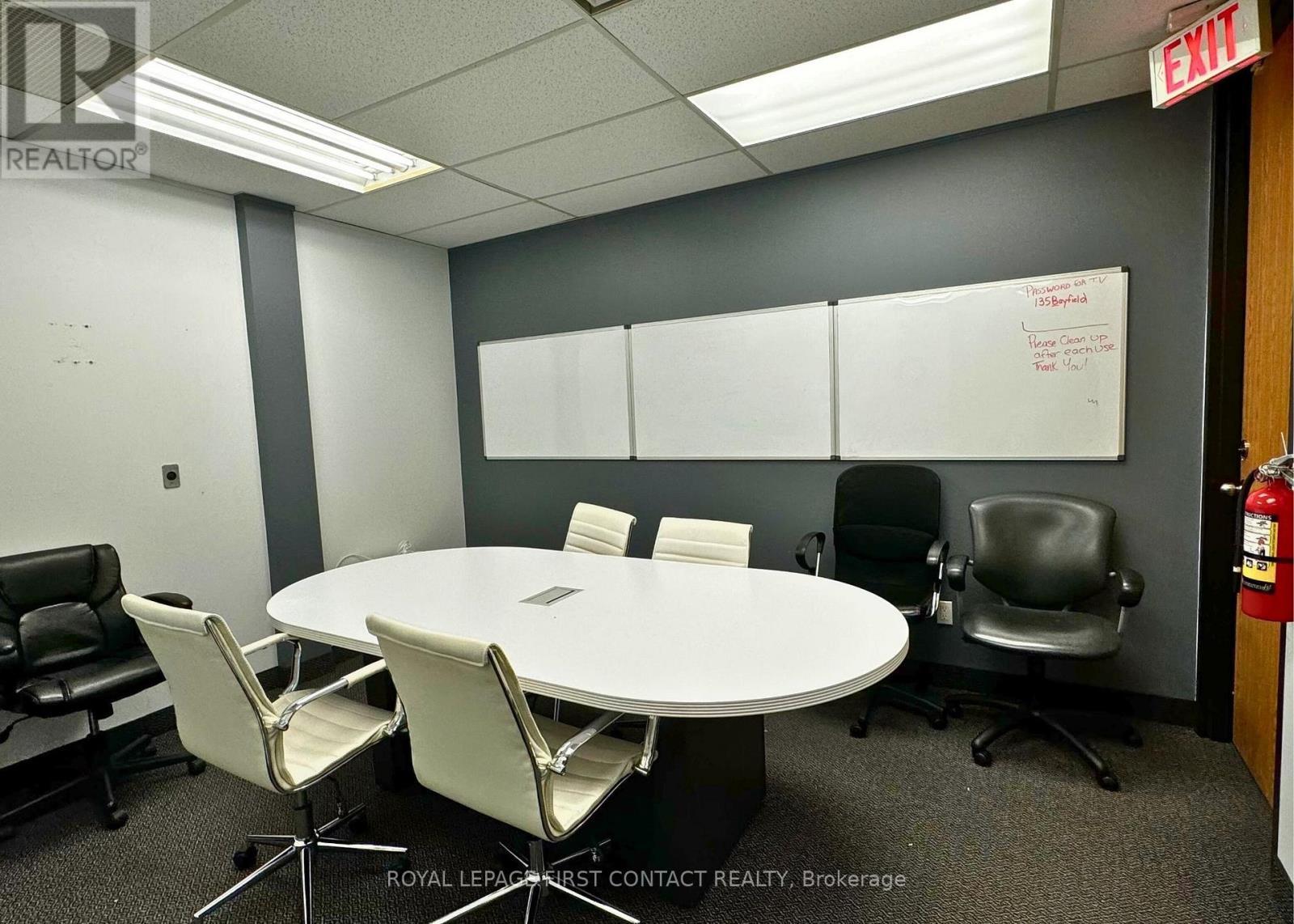 












201/202 - 135 BAYFIELD STREET

,
Barrie,




Ontario
L4M3B3

