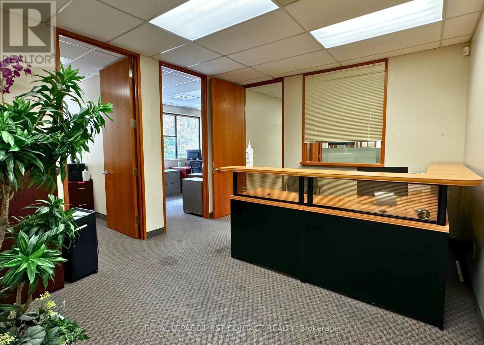 












201/202 - 135 BAYFIELD STREET

,
Barrie,




Ontario
L4M3B3

