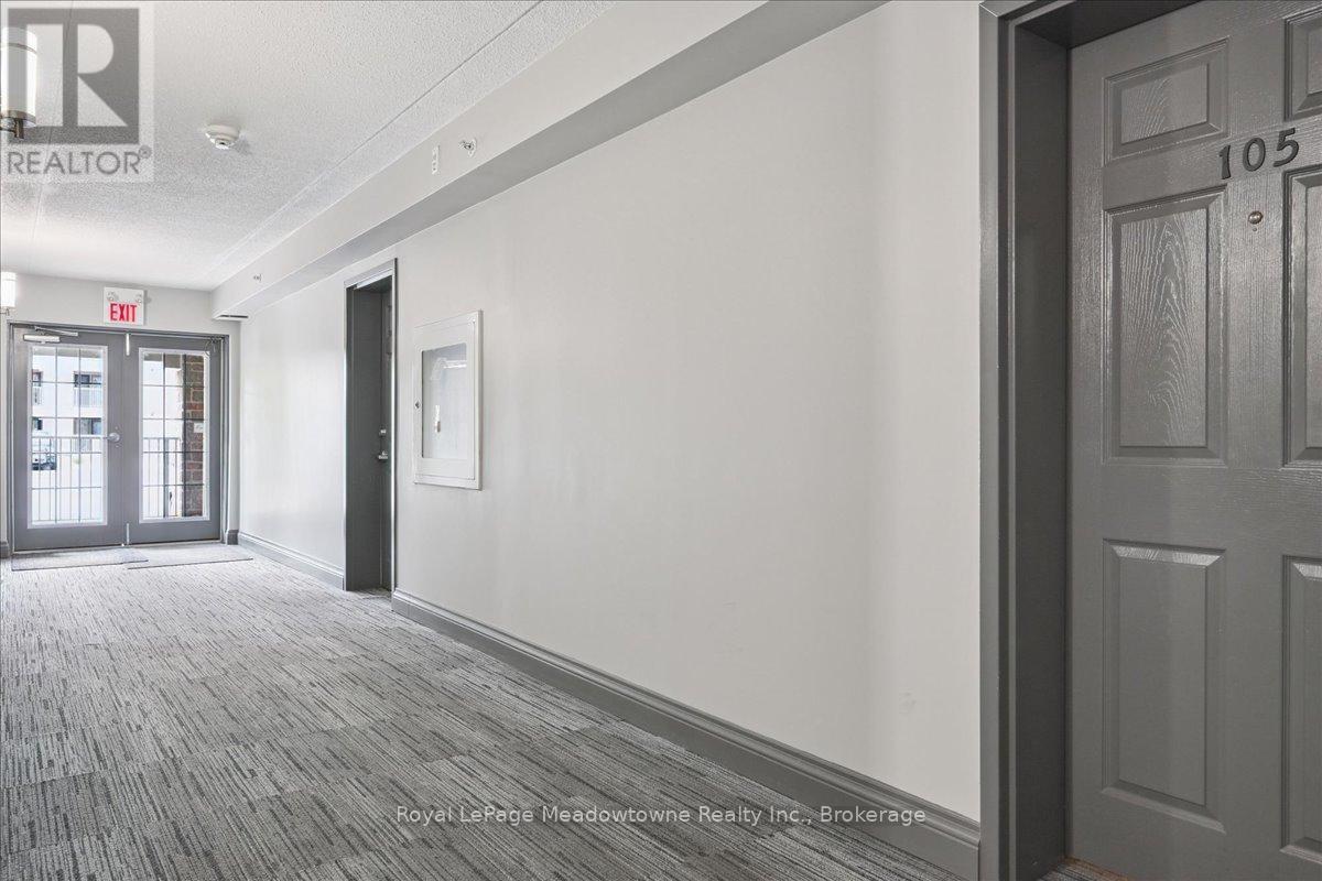 












105 - 1450 BISHOPS GATE

,
Oakville (GA Glen Abbey),




Ontario
L6M4N1

