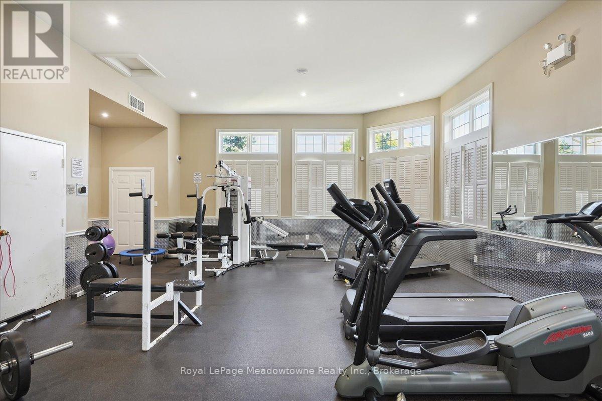 












105 - 1450 BISHOPS GATE

,
Oakville (GA Glen Abbey),




Ontario
L6M4N1

