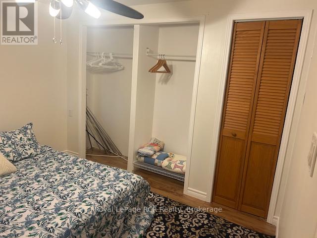 












90 SUSSEX SQUARE

,
Georgian Bluffs,




Ontario
N4K5N5

