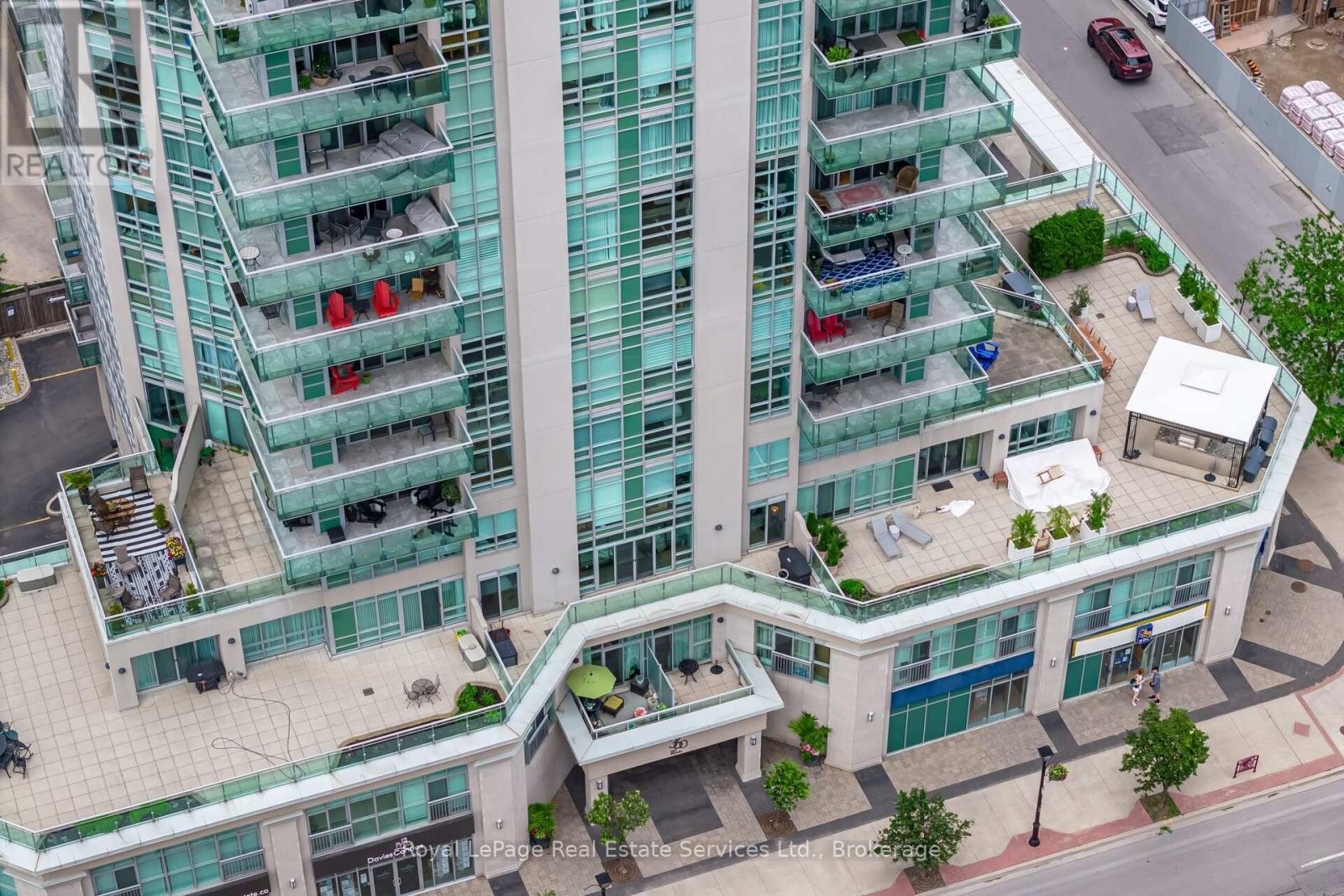 












303 - 360 PEARL STREET

,
Burlington (Brant),




Ontario
L7R1E1

