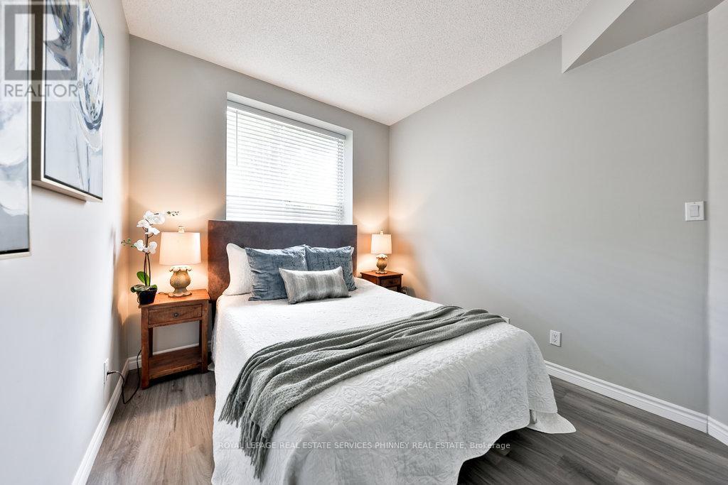 












102 - 4198 DUNDAS STREET W

,
Toronto,




Ontario
M8X1Y6

