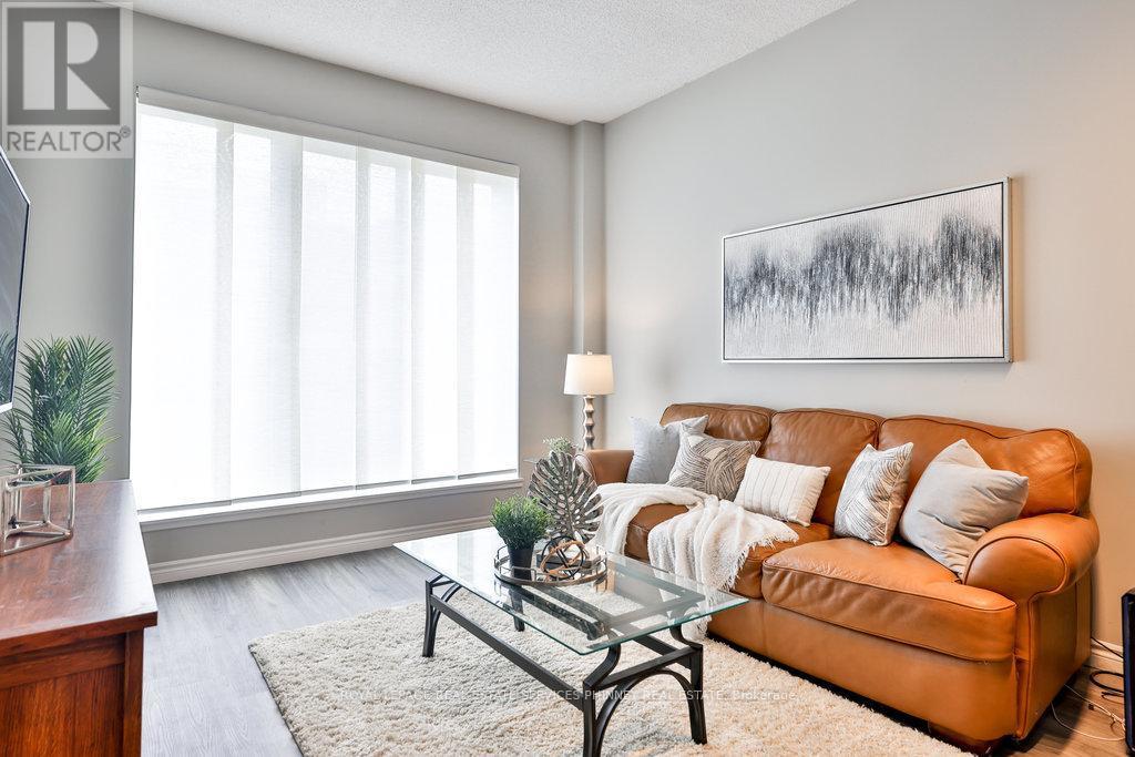 












102 - 4198 DUNDAS STREET W

,
Toronto,




Ontario
M8X1Y6

