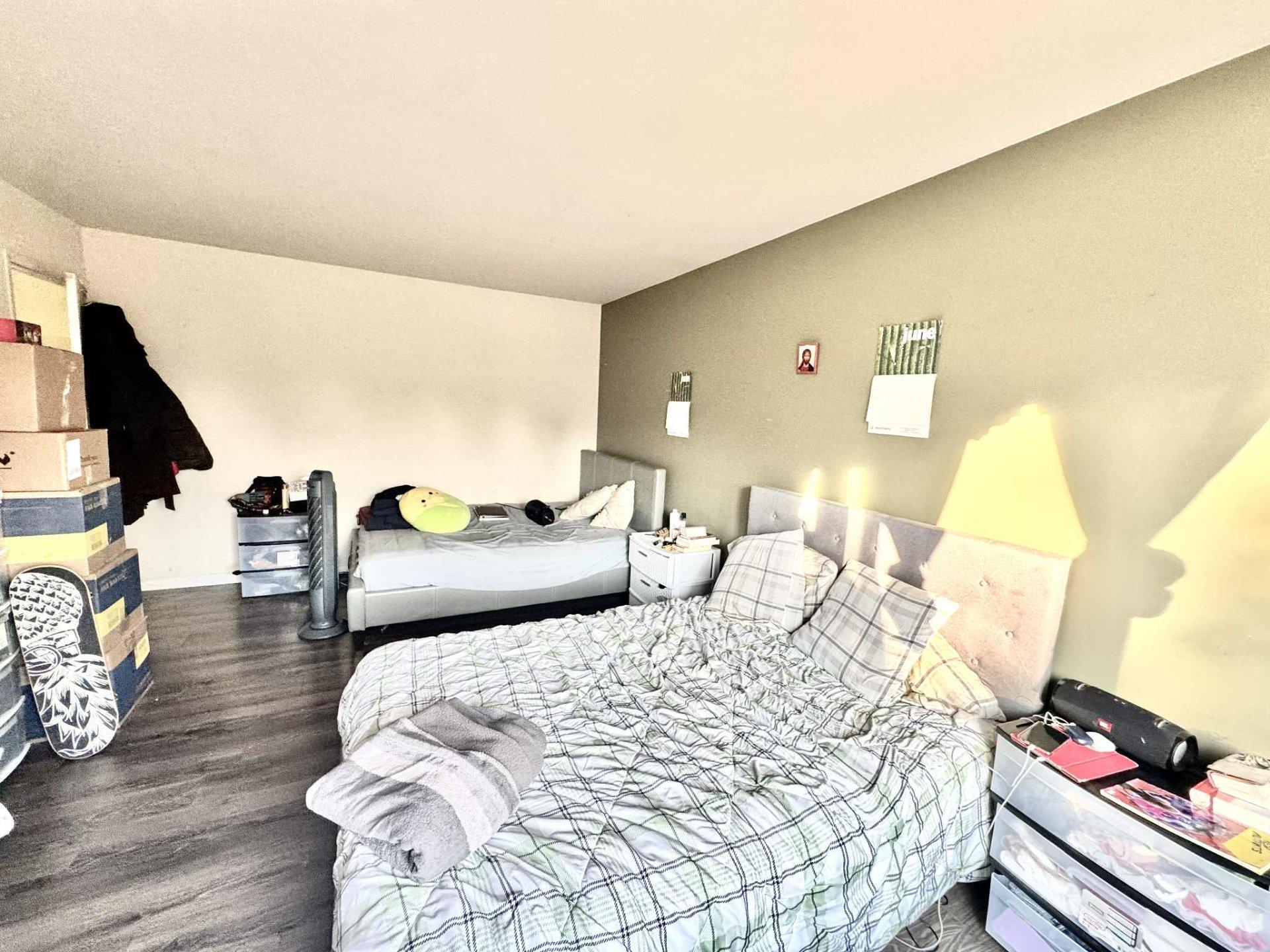 









14386


Rue Aumais

,
Montréal (Pierrefonds-Roxboro),




QC
H9H4Y4

