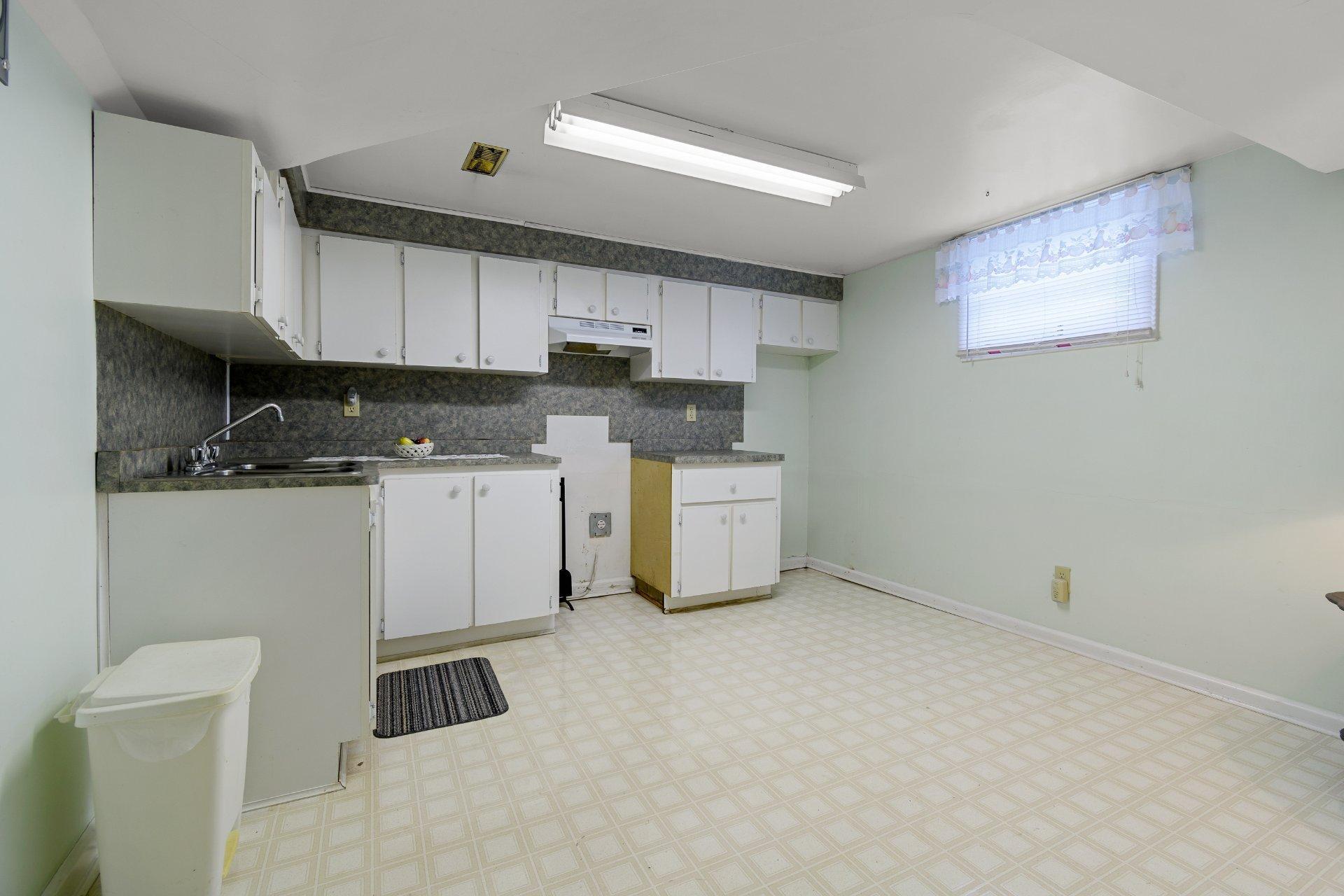 









886


Rue de Clarendon

,
Pontiac,




QC
J0X2G0

