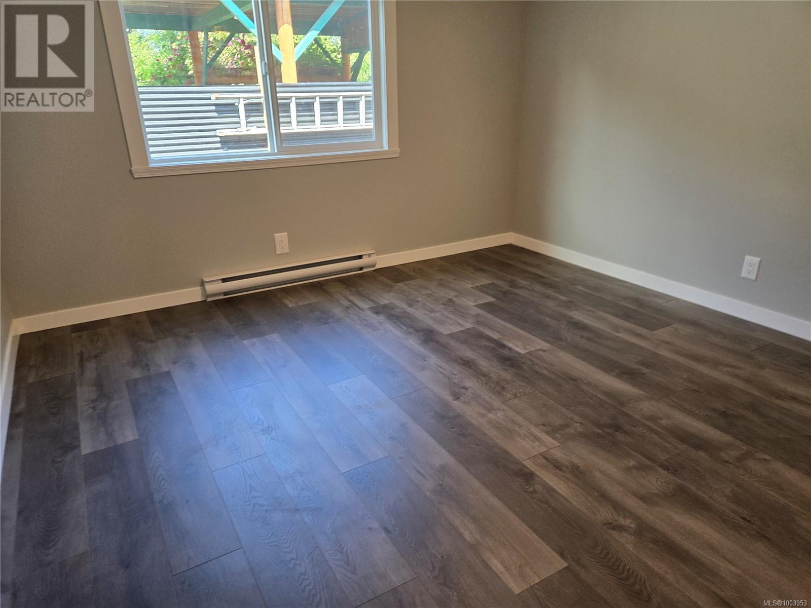












833 William St

,
Parksville,




British Columbia
V9P2T3

