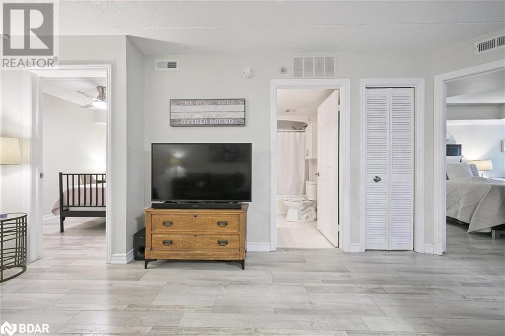 












1450 BISHOPS Gate Unit# 105

,
Oakville,




Ontario
L6M4N1

