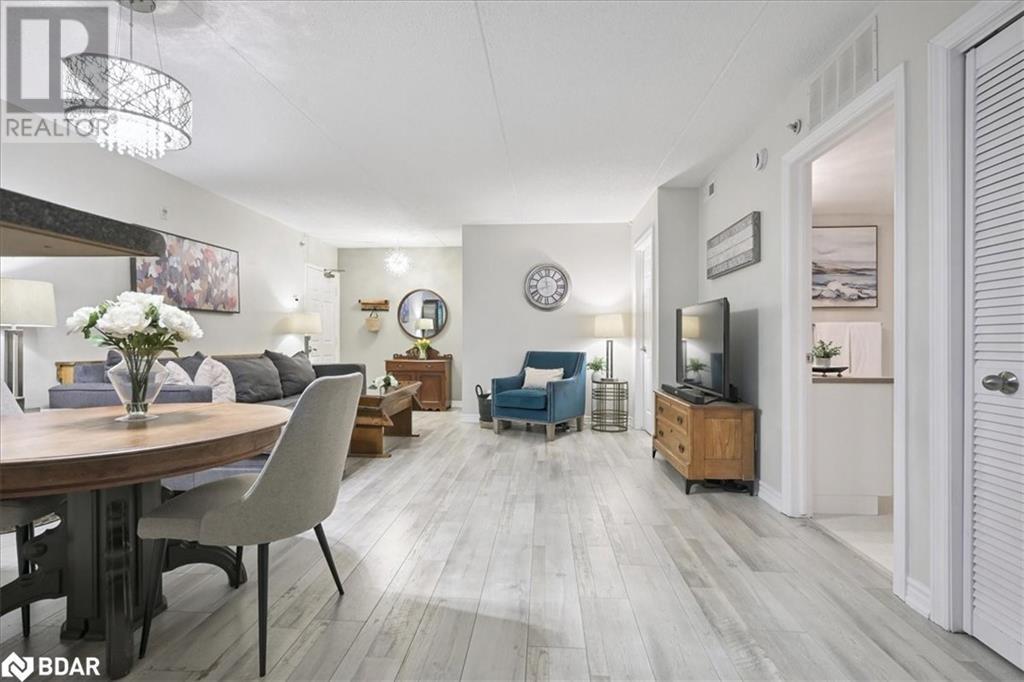












1450 BISHOPS Gate Unit# 105

,
Oakville,




Ontario
L6M4N1

