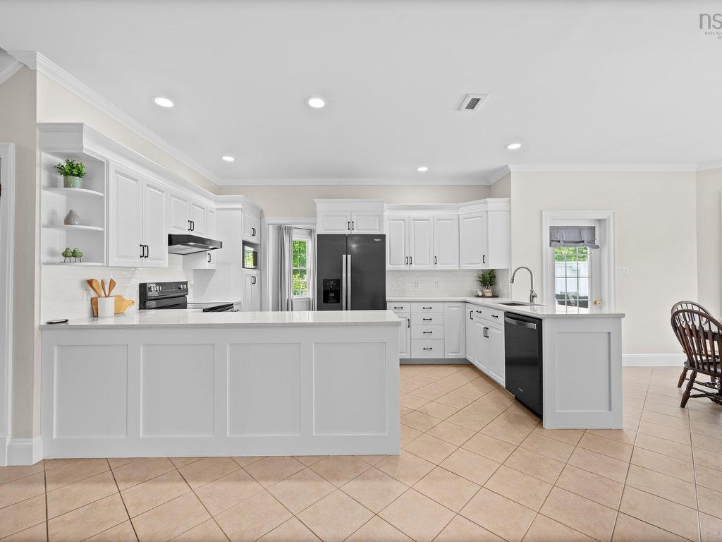 












8 Horsburgh Drive

,
Berwick,




NS
B0P 1E0

