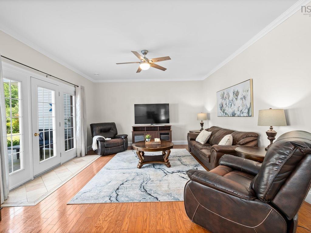












8 Horsburgh Drive

,
Berwick,




NS
B0P 1E0

