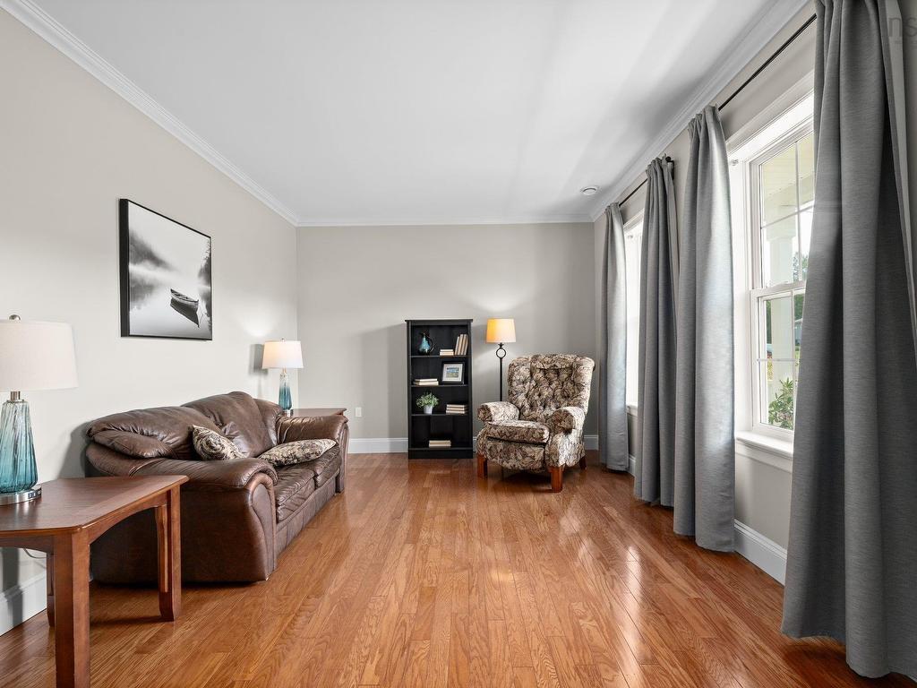 












8 Horsburgh Drive

,
Berwick,




NS
B0P 1E0

