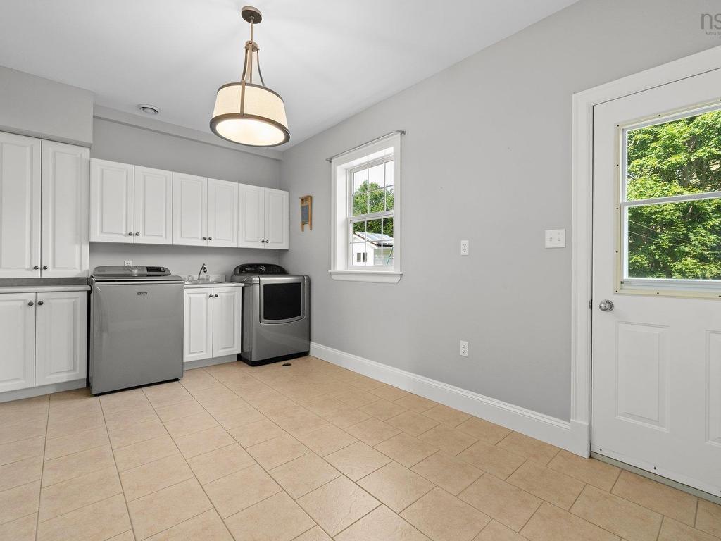 












8 Horsburgh Drive

,
Berwick,




NS
B0P 1E0

