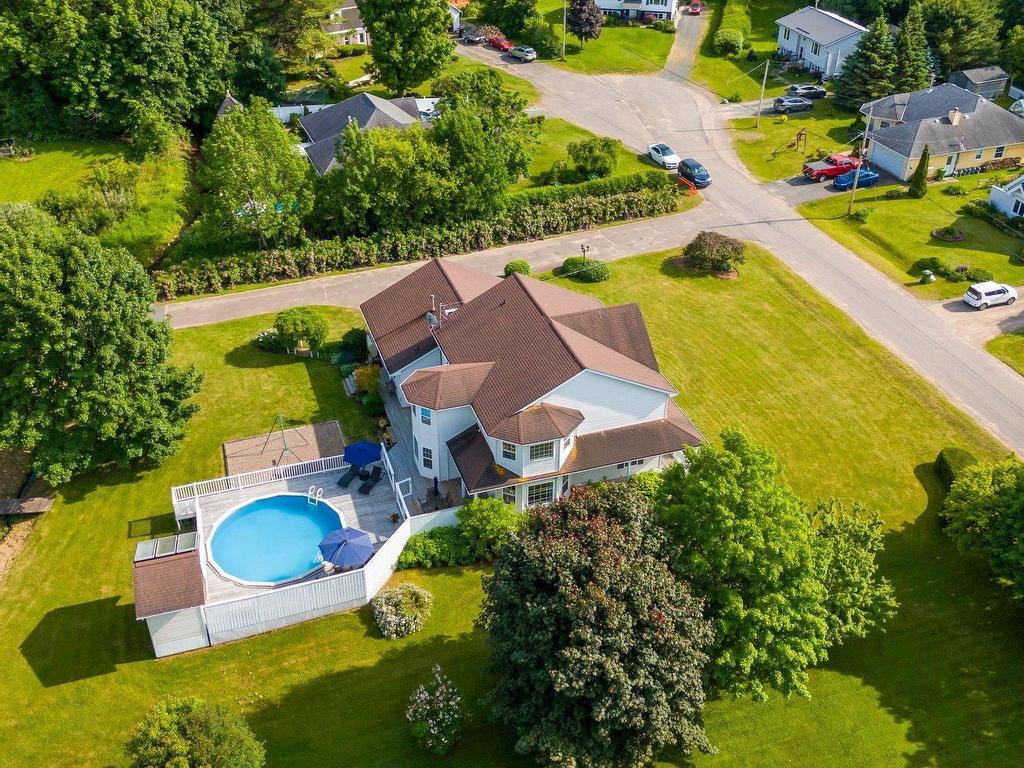 












8 Horsburgh Drive

,
Berwick,




NS
B0P 1E0

