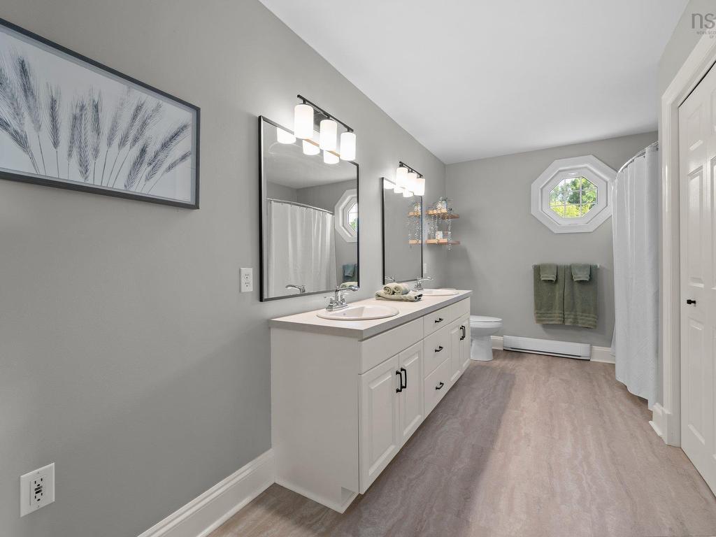 












8 Horsburgh Drive

,
Berwick,




NS
B0P 1E0

