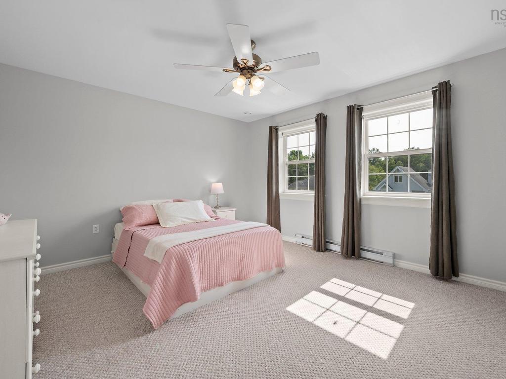 












8 Horsburgh Drive

,
Berwick,




NS
B0P 1E0

