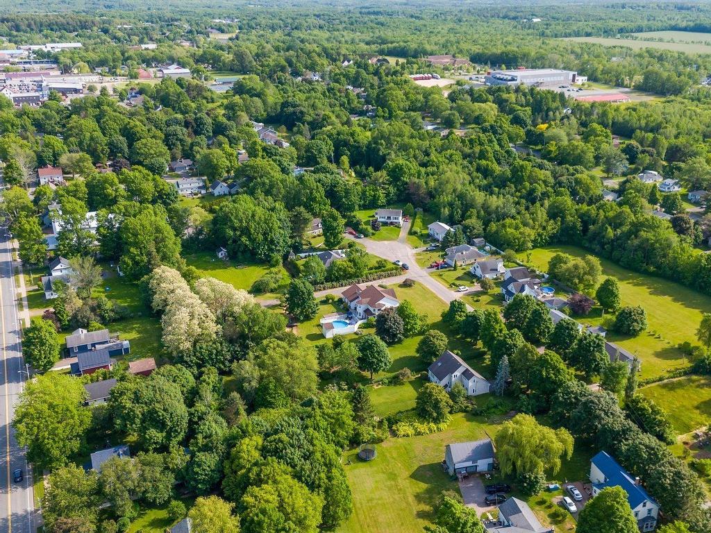












8 Horsburgh Drive

,
Berwick,




NS
B0P 1E0

