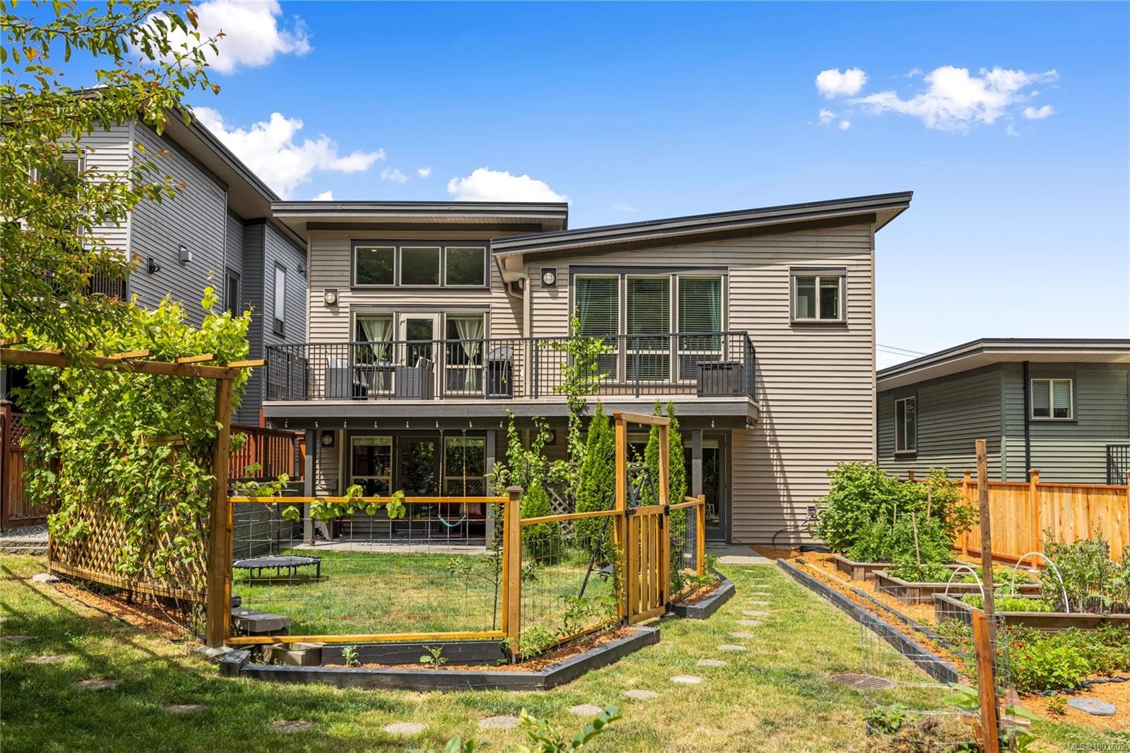 









204


Westwood

Rd,
Nanaimo,




BC
V9R 6S3

