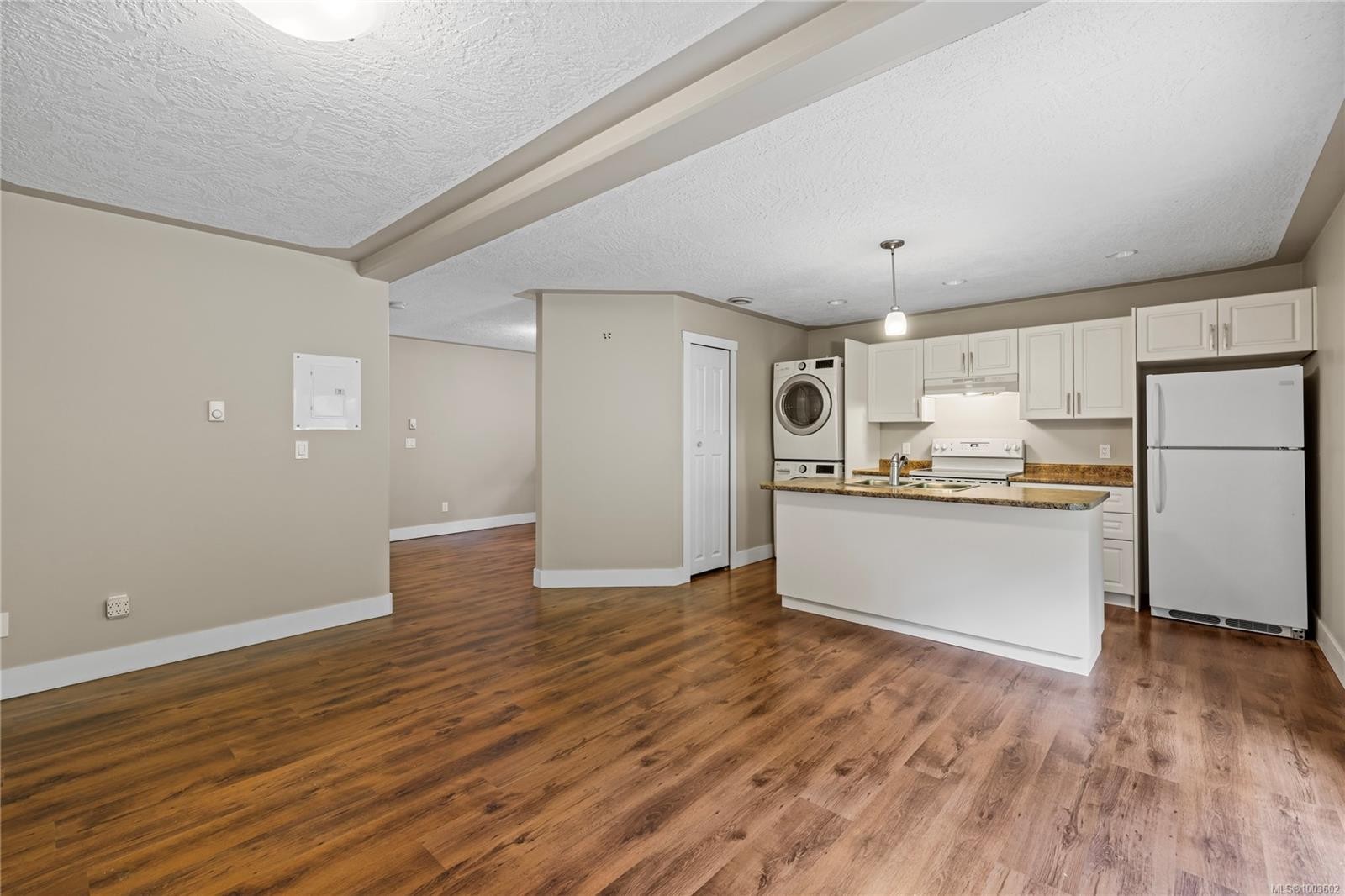 









204


Westwood

Rd,
Nanaimo,




BC
V9R 6S3

