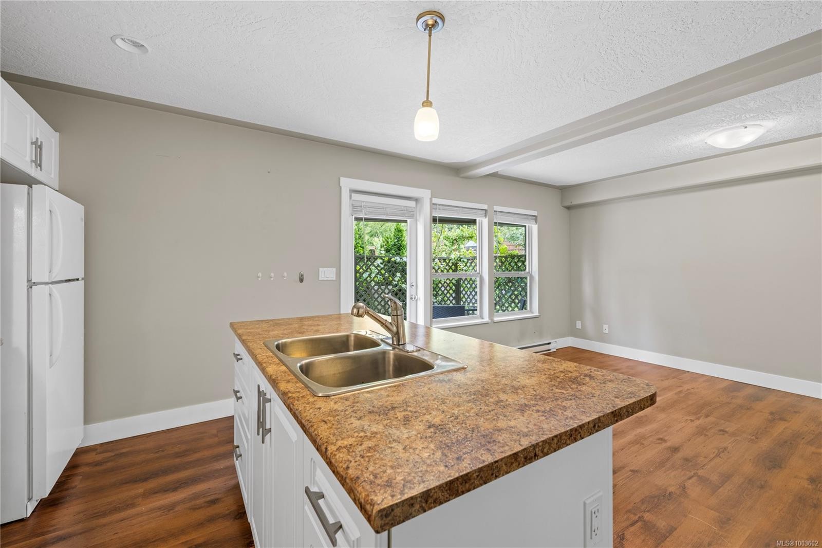 









204


Westwood

Rd,
Nanaimo,




BC
V9R 6S3

