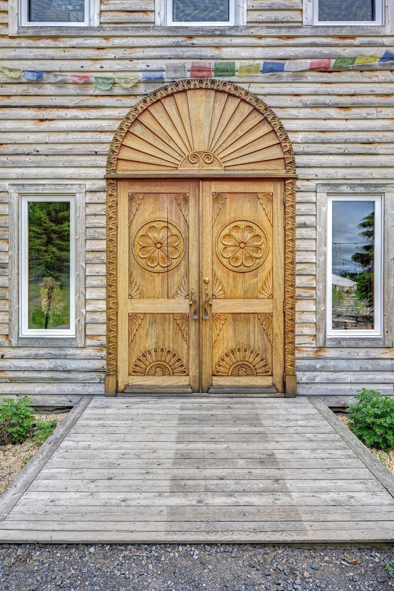 









1201Z


10e Avenue

,
Val-Morin,




QC
J0T2R0

