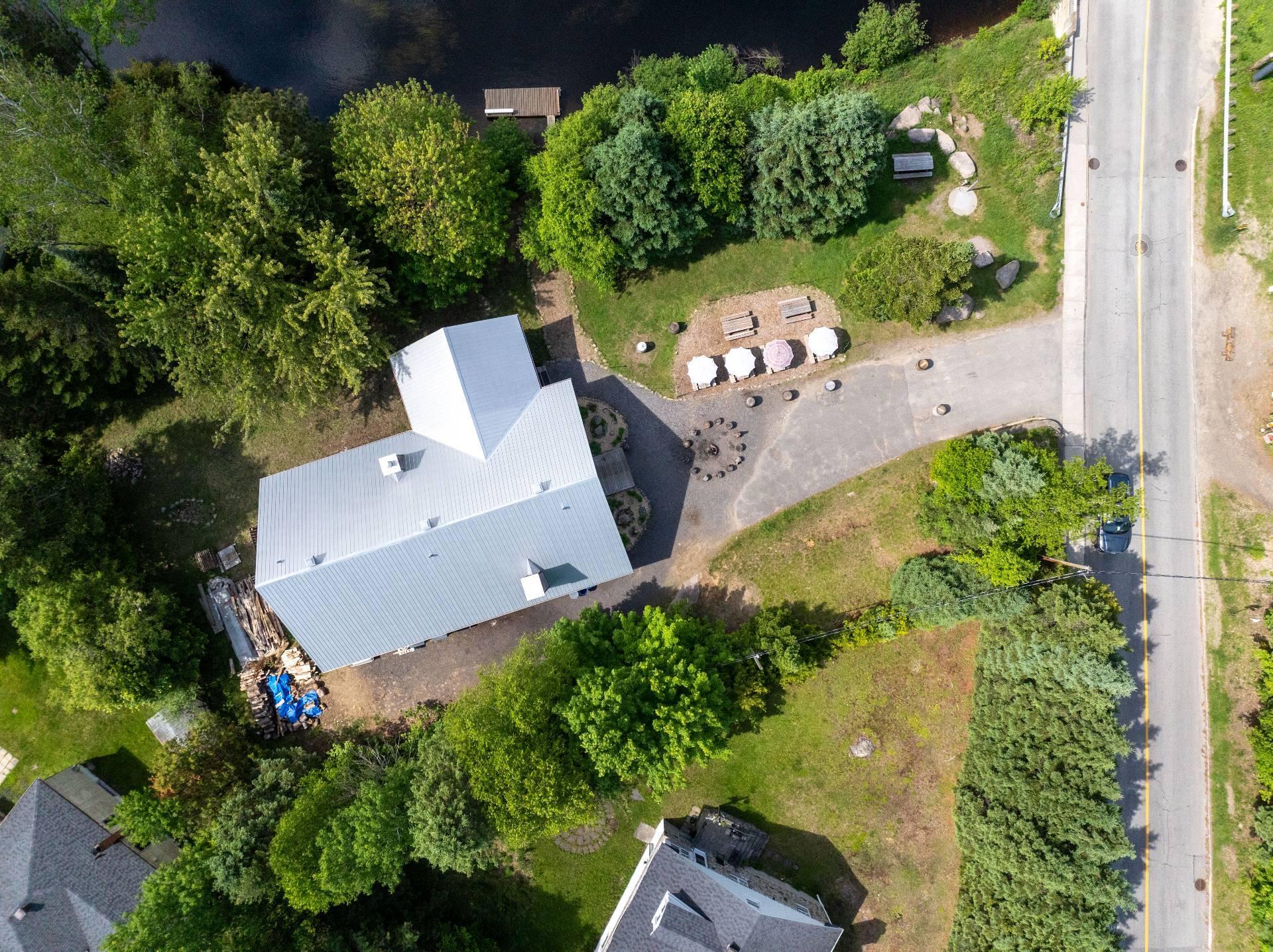 









1201Z


10e Avenue

,
Val-Morin,




QC
J0T2R0

