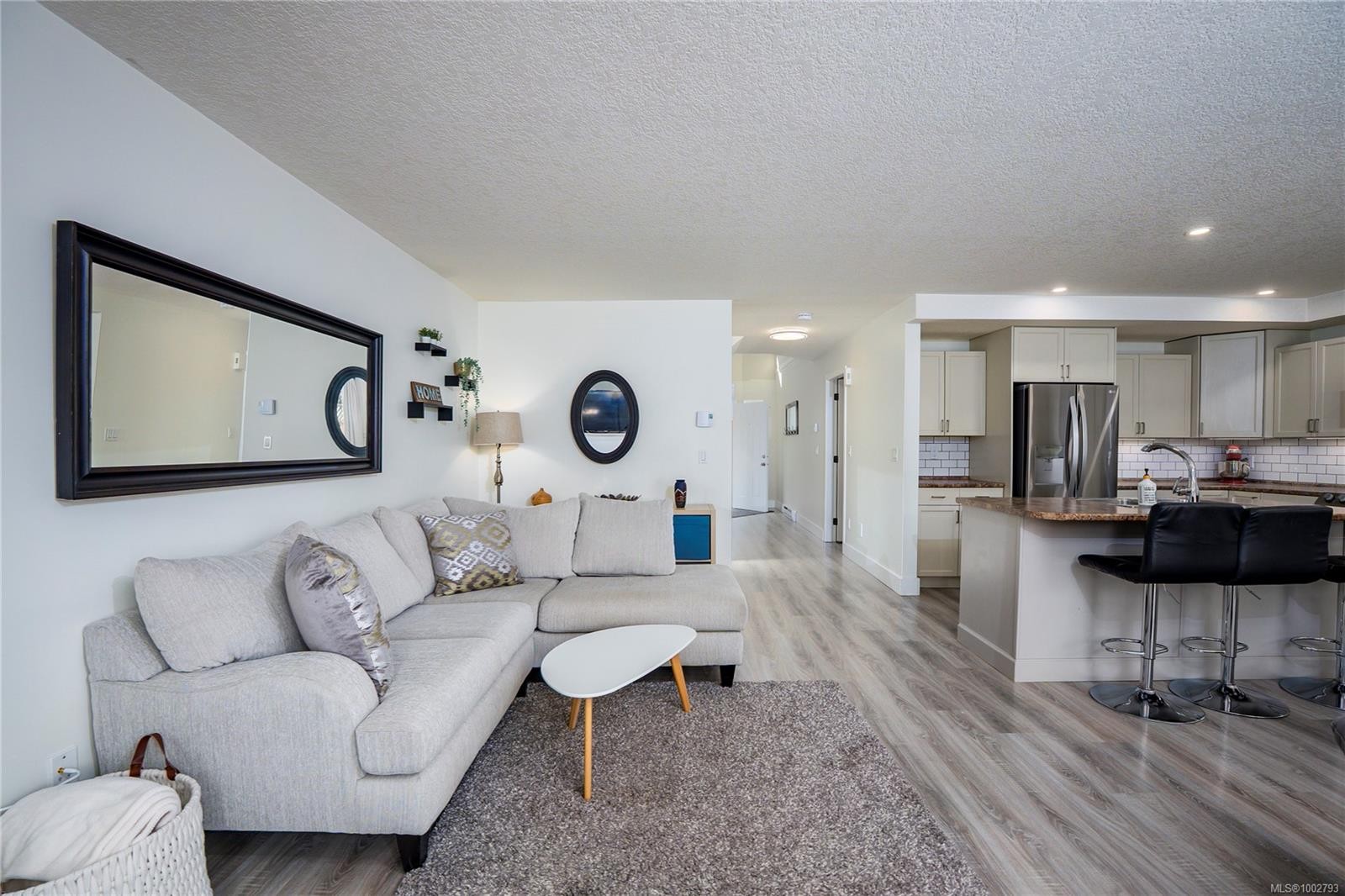 









1738


Country Hills

Dr,
Nanaimo,




BC
V9X 1X5

