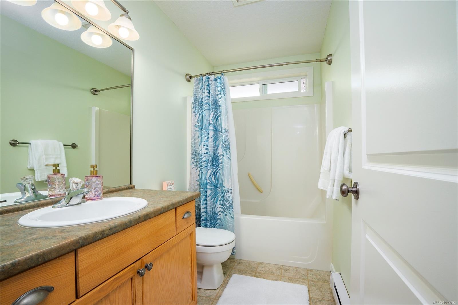 









1738


Country Hills

Dr,
Nanaimo,




BC
V9X 1X5

