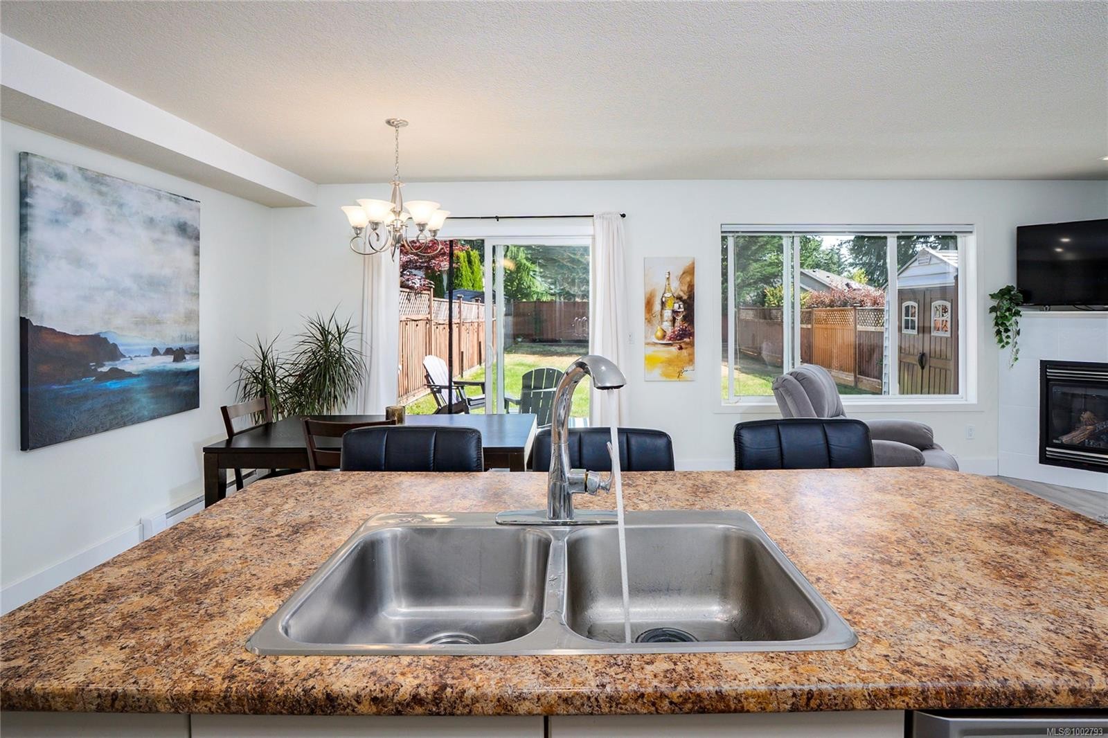









1738


Country Hills

Dr,
Nanaimo,




BC
V9X 1X5

